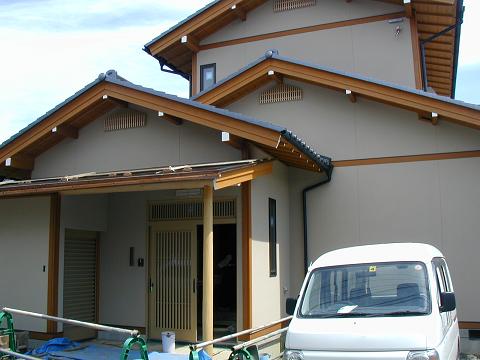 須坂市のガイナ塗装です